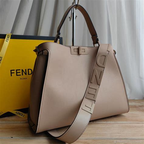 FENDI Сумки .